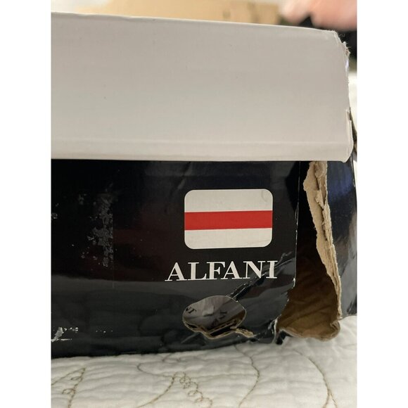 Alfani Beige Knee-High Wide Calf Boots Size 8 NEW - Picture 11 of 11